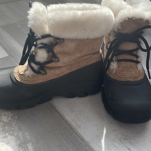 Sorel Snow Angel Lace Up Fur Lined Boots size 6 - Picture 3 of 7